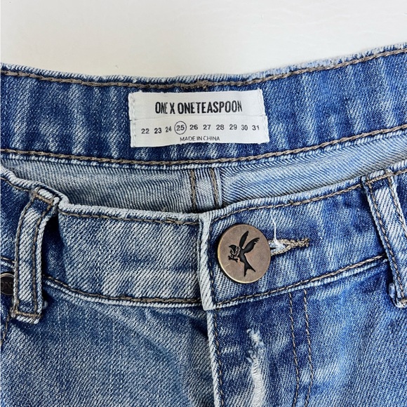 One x One Teaspoon Awesome Baggies Low Waist Medium Rise Relaxed Tapered Size 25 - Picture 5 of 9